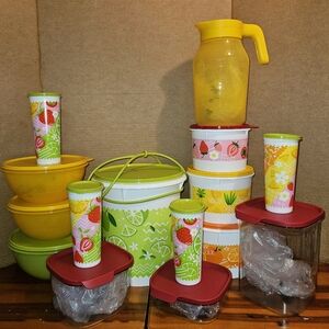 Tupperware Summer Set